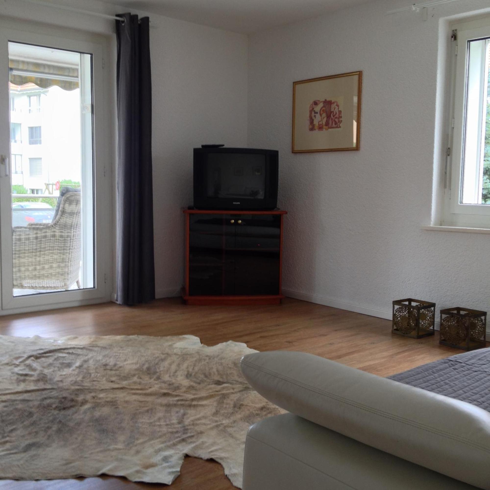 Konstanz Naehe, Ruhiges 4-Zim-Wohnung Bis 8 Personen ครูซ์ลิงเกน ภายนอก รูปภาพ