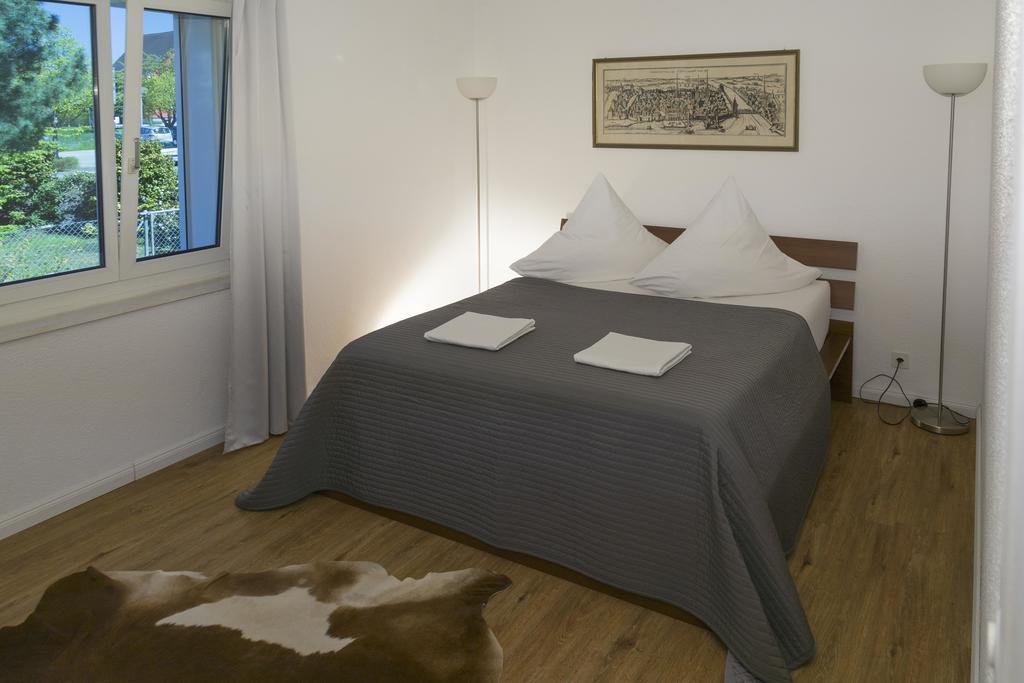 Konstanz Naehe, Ruhiges 4-Zim-Wohnung Bis 8 Personen ครูซ์ลิงเกน ภายนอก รูปภาพ