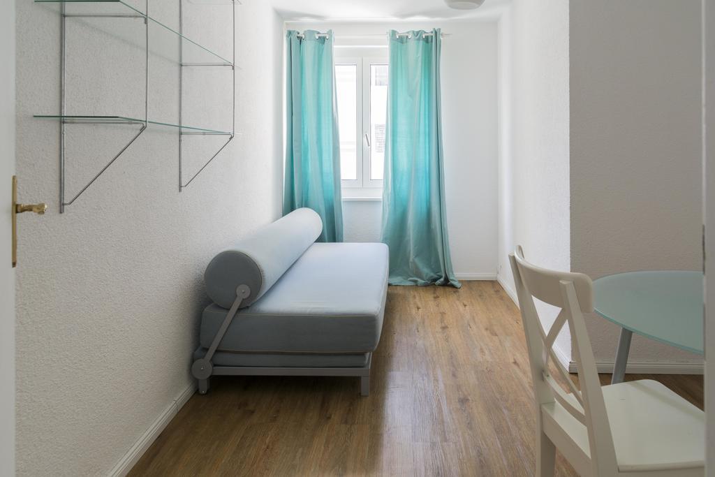 Konstanz Naehe, Ruhiges 4-Zim-Wohnung Bis 8 Personen ครูซ์ลิงเกน ภายนอก รูปภาพ