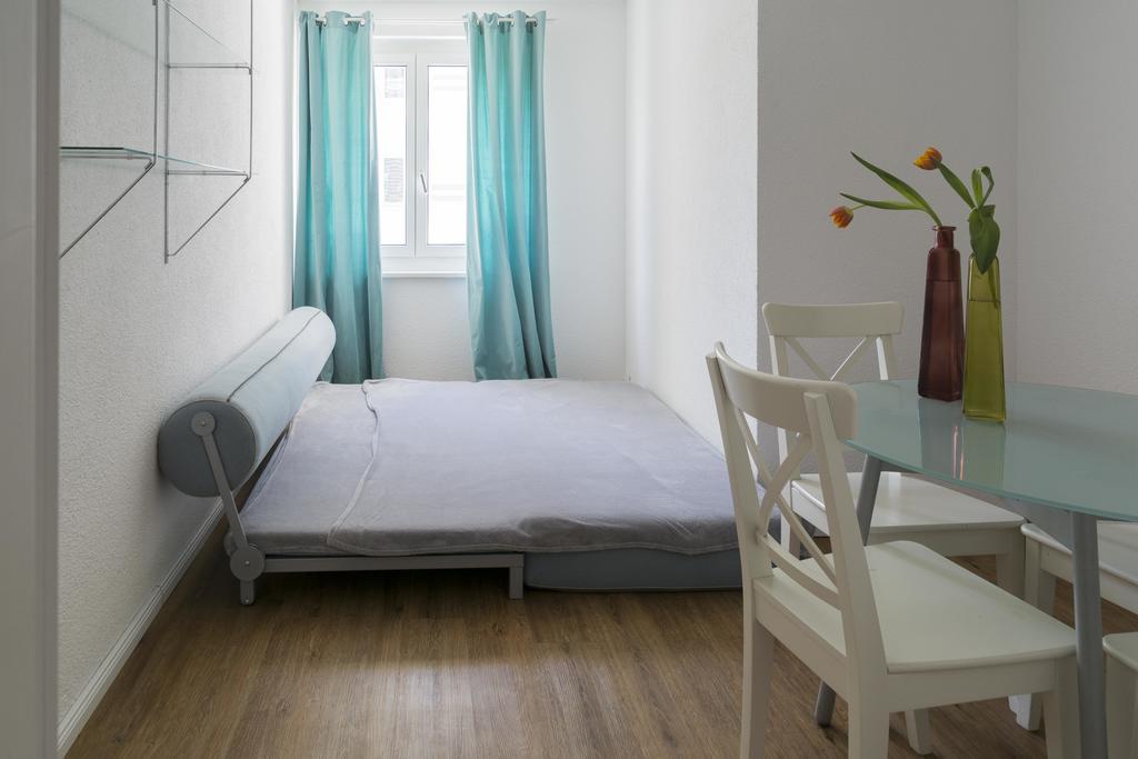 Konstanz Naehe, Ruhiges 4-Zim-Wohnung Bis 8 Personen ครูซ์ลิงเกน ภายนอก รูปภาพ