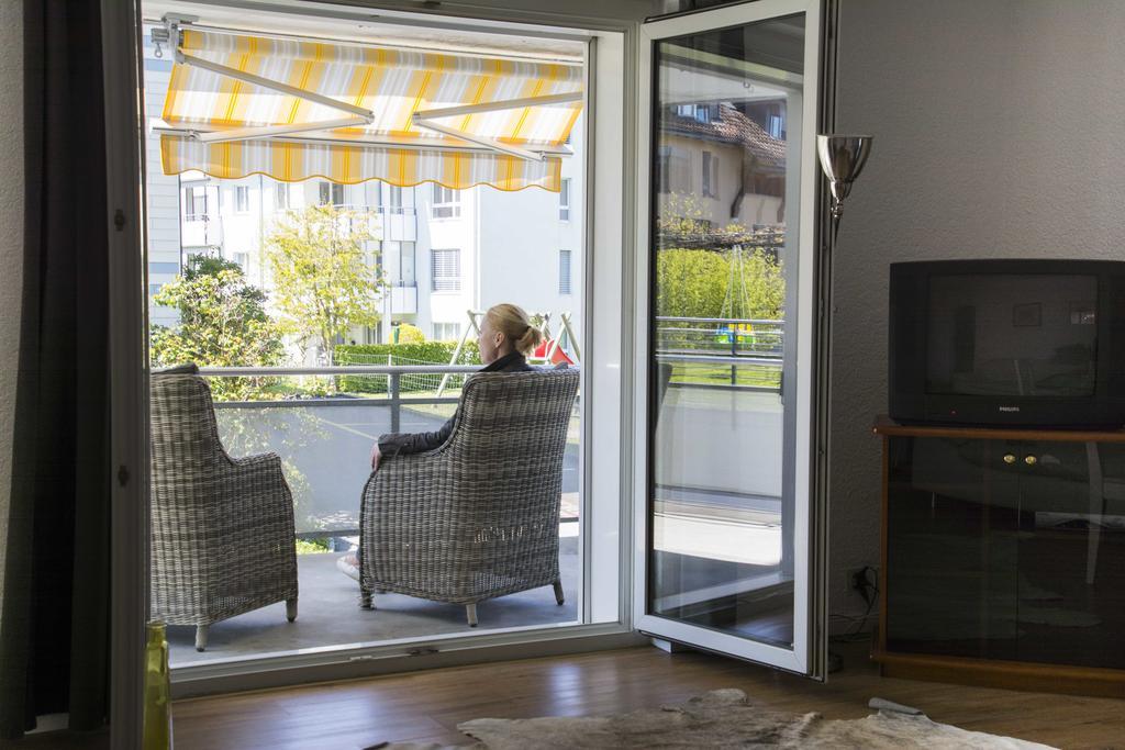 Konstanz Naehe, Ruhiges 4-Zim-Wohnung Bis 8 Personen ครูซ์ลิงเกน ภายนอก รูปภาพ
