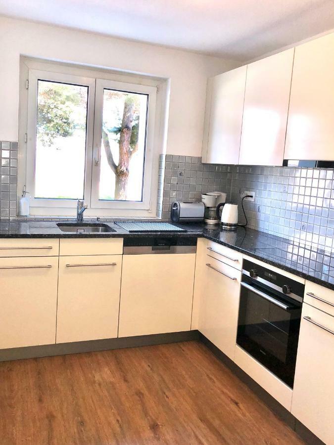 Konstanz Naehe, Ruhiges 4-Zim-Wohnung Bis 8 Personen ครูซ์ลิงเกน ภายนอก รูปภาพ